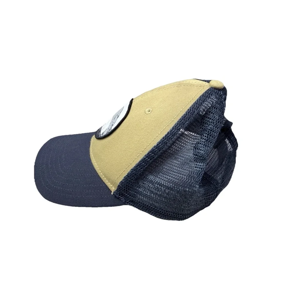 The North Face Mudder Trucker Cap‎ Mountain Graphic Logo Adjustable Snap Back 4d
